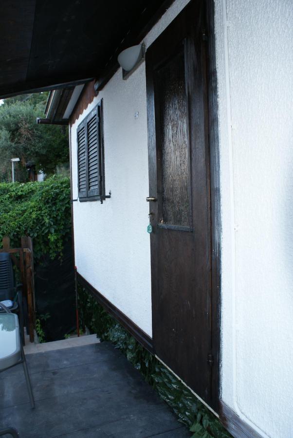 Bungalow Sixdays 2 Camporosso  Exterior foto